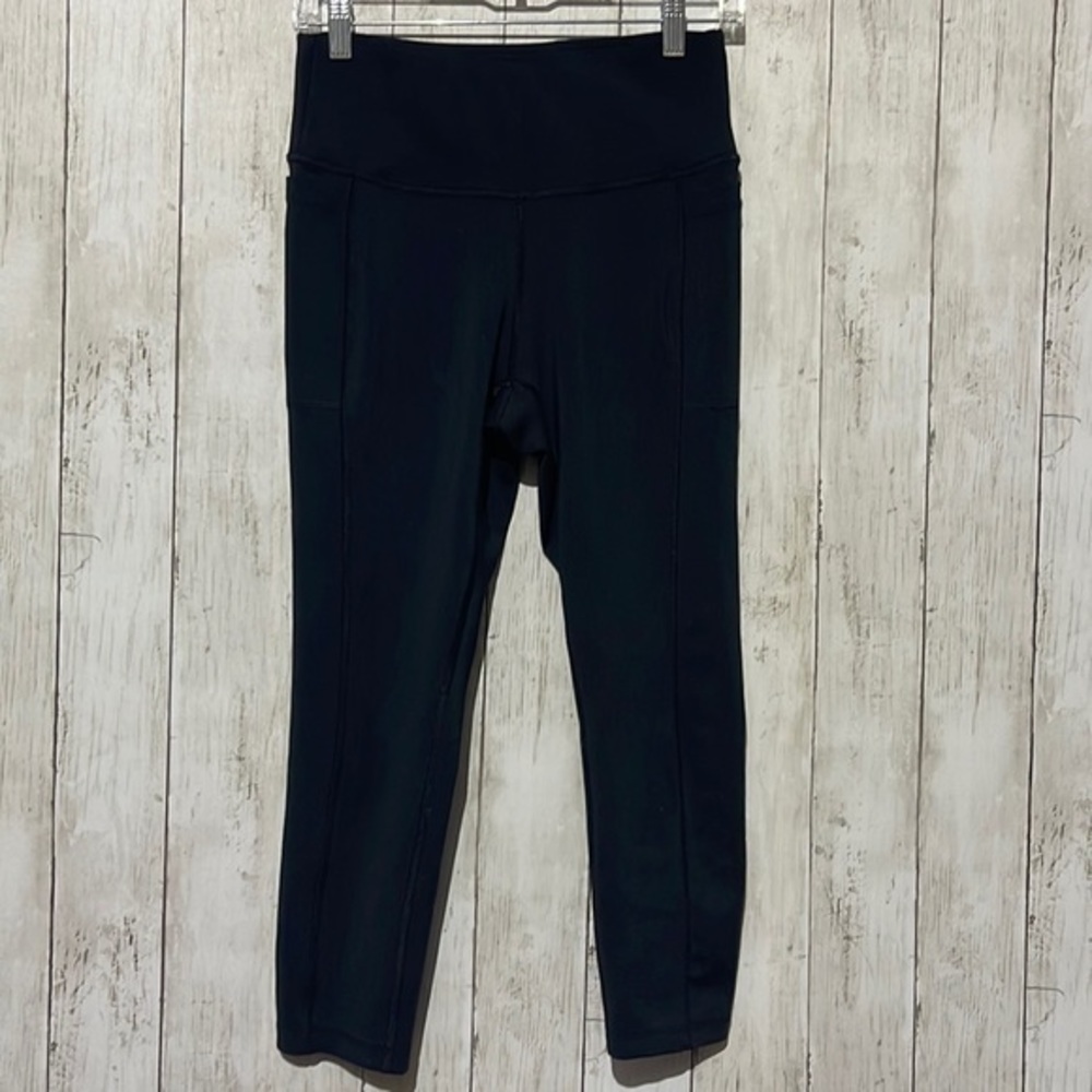 New Balance Womens Black Athletic Leggings Cropped High Waisted Pockets